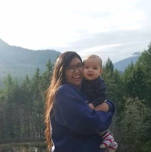 Meet your Posher, Briana